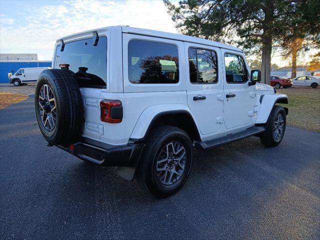 2024 Jeep Wrangler 4-Door Sahara 4x4