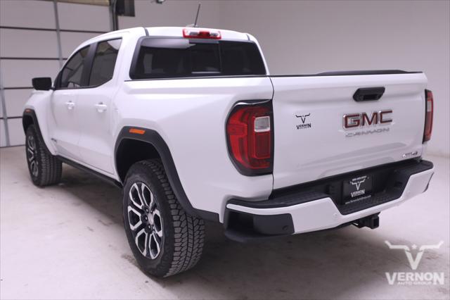 2024 GMC Canyon 4WD AT4
