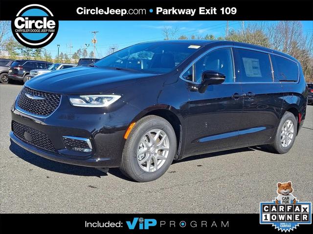 2026 Chrysler Pacifica Select for sale in Shrewsbury, NJ