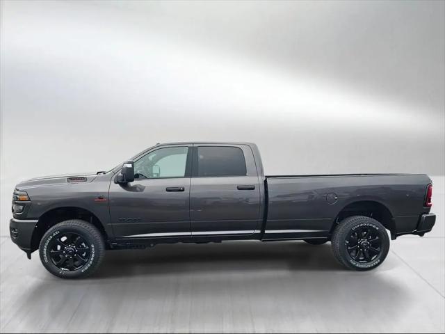 2026 Ram 3500 Big Horn Crew Cab 4x4 8' Box