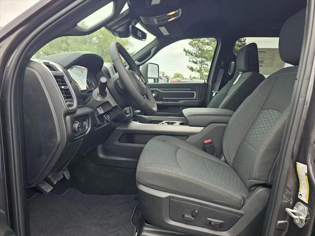 2026 Ram 3500 Big Horn Crew Cab 4x4 8' Box