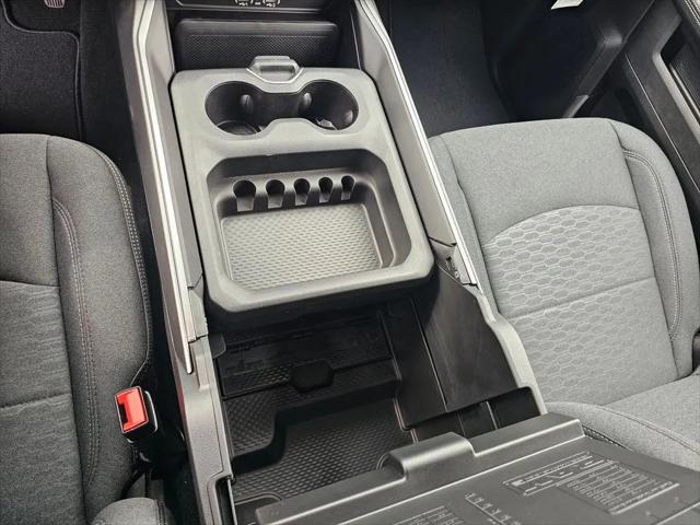 2026 Ram 3500 Big Horn Crew Cab 4x4 8' Box