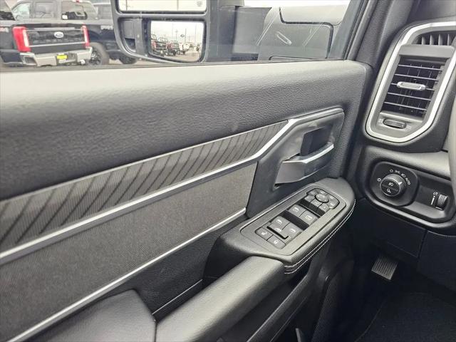 2026 Ram 3500 Big Horn Crew Cab 4x4 8' Box