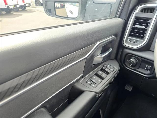 2026 Ram 3500 Big Horn Crew Cab 4x4 8' Box