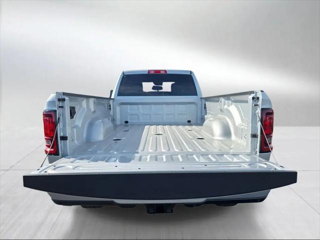 2026 Ram 3500 Big Horn Crew Cab 4x4 8' Box