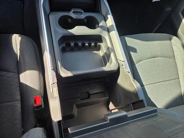 2026 Ram 3500 Big Horn Crew Cab 4x4 8' Box