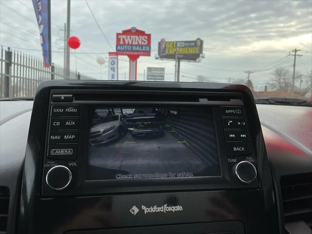 2015 Nissan Titan SV