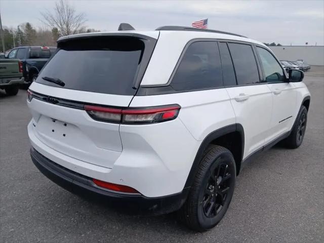 2026 Jeep Grand Cherokee Altitude 4x4