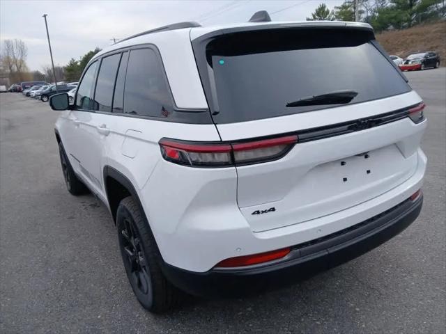 2026 Jeep Grand Cherokee Altitude 4x4