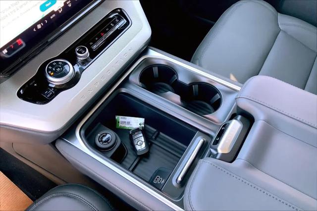 2026 Ford Expedition Max Active MAX