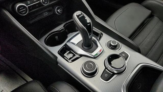 2025 Alfa Romeo Giulia AWD