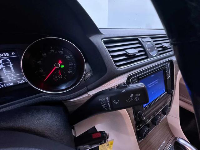 2016 Volkswagen Passat 1.8T SE