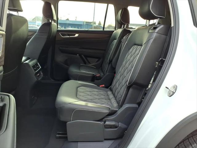 2026 Volkswagen Atlas SEL Premium R-Line