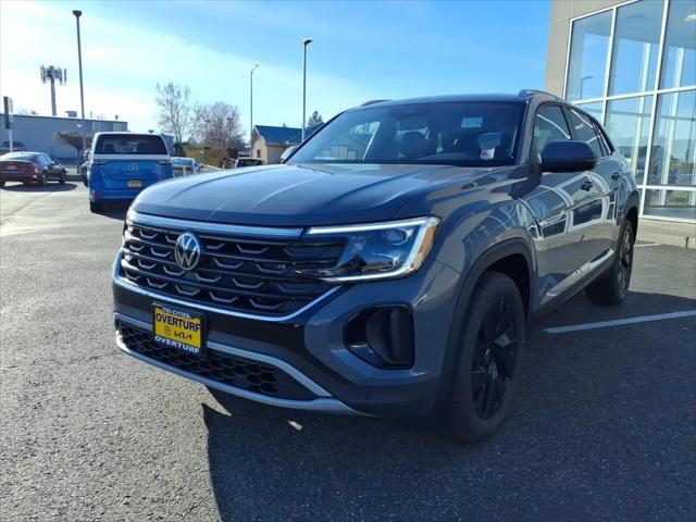 2026 Volkswagen Atlas Cross Sport SE with Technology