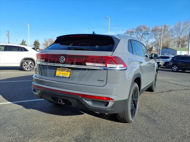 2026 Volkswagen Atlas Cross Sport SE with Technology