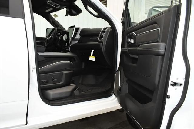 2026 Ram 3500 Laramie Crew Cab 4x4 8' Box