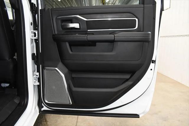 2026 Ram 3500 Laramie Crew Cab 4x4 8' Box