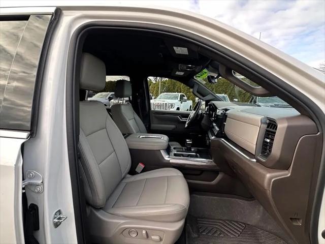 2022 Chevrolet Silverado 1500 4WD Crew Cab Standard Bed LTZ