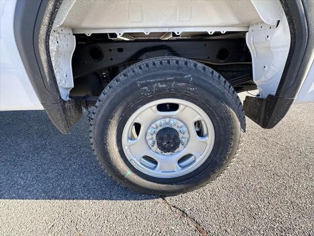 2025 GMC Sierra 2500HD 4WD Regular Cab Long Bed Pro