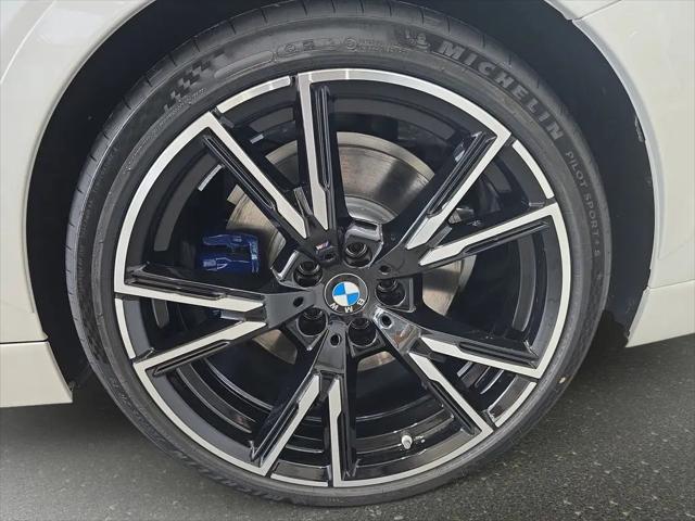 2026 BMW M240 i xDrive