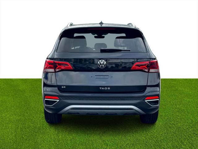 2024 Volkswagen Taos 1.5T SE