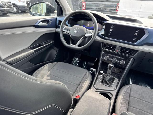 2024 Volkswagen Taos 1.5T SE