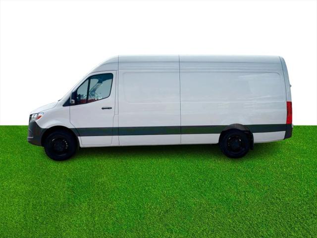 2025 Mercedes-Benz Sprinter 2500 High Roof 4-Cyl Diesel