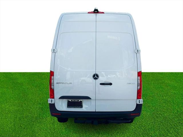 2025 Mercedes-Benz Sprinter 2500 High Roof 4-Cyl Diesel