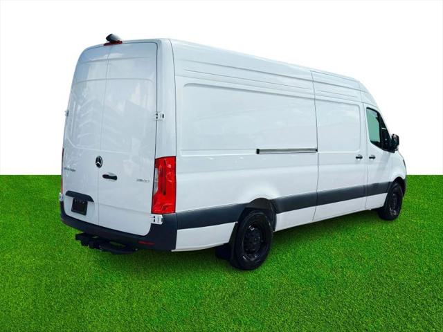 2025 Mercedes-Benz Sprinter 2500 High Roof 4-Cyl Diesel