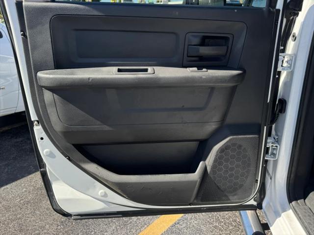 2017 Ram 2500 Tradesman Crew Cab 4x4 8 Box