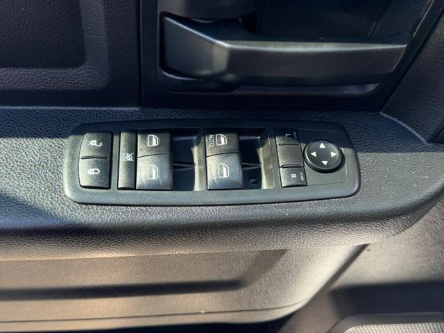 2017 Ram 2500 Tradesman Crew Cab 4x4 8 Box