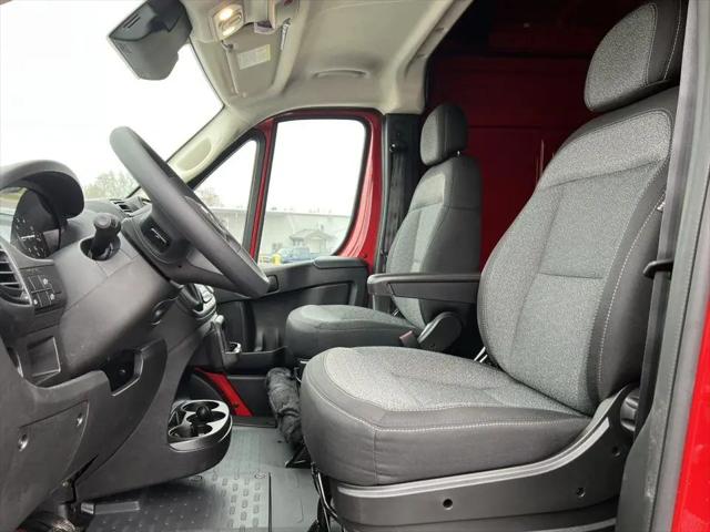 2026 Ram ProMaster 2500 Cargo Van Tradesman High Roof 159" WB w/Pass Seat