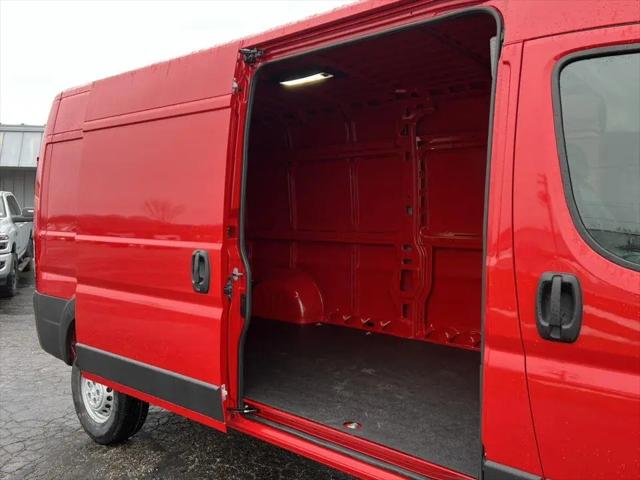 2026 Ram ProMaster 2500 Cargo Van Tradesman High Roof 159" WB w/Pass Seat