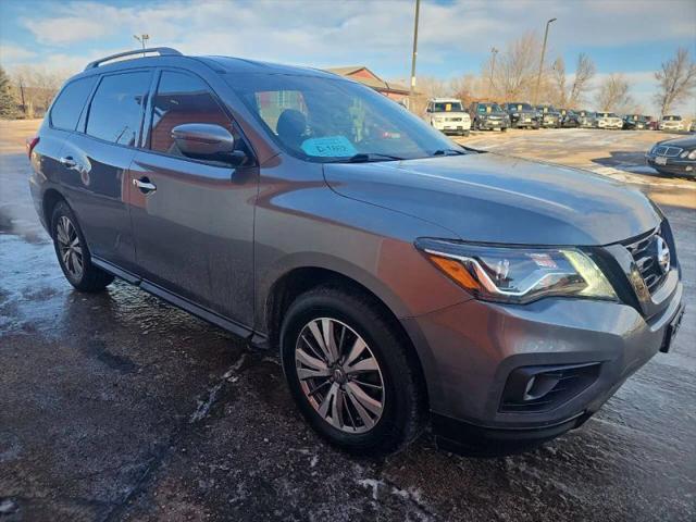 2020 Nissan Pathfinder SV 4WD