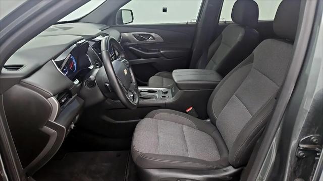 2023 Chevrolet Traverse FWD LT Cloth