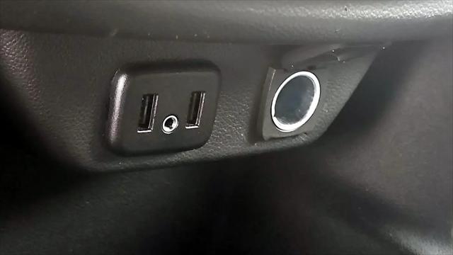 2023 Chevrolet Traverse FWD LT Cloth