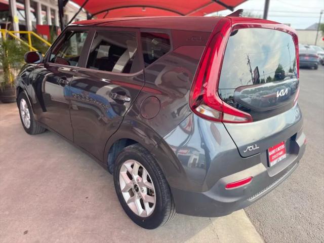 2022 Kia Soul LX