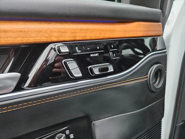 2024 Jeep Grand Wagoneer L Series III 4x4