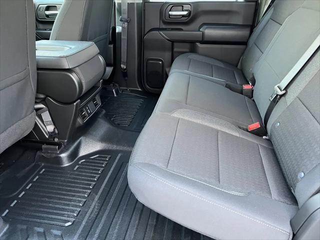 2026 GMC Sierra 2500HD Crew Cab, Standard Bed, Pro, 4WD
