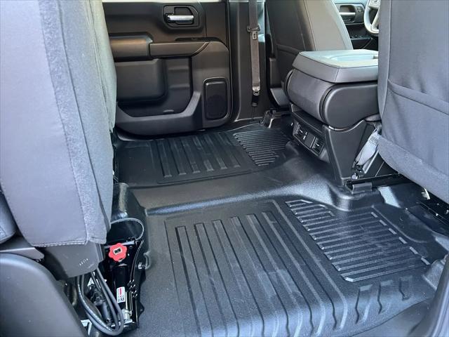 2026 GMC Sierra 2500HD Crew Cab, Standard Bed, Pro, 4WD