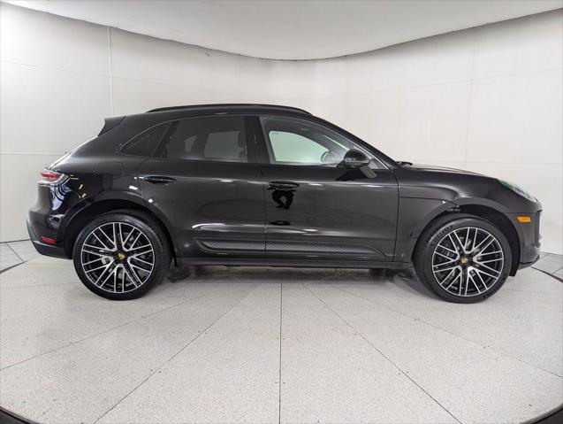 2026 Porsche Macan Unknown
