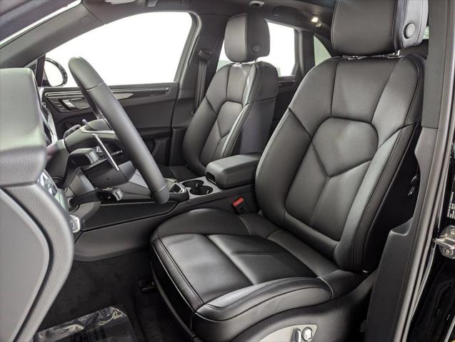 2026 Porsche Macan Unknown