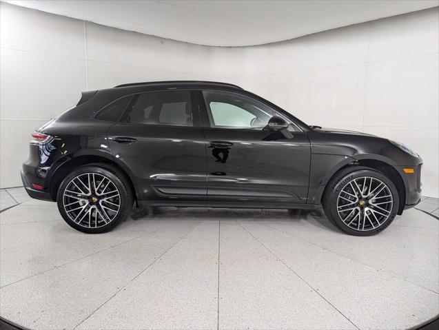 2026 Porsche Macan Unknown