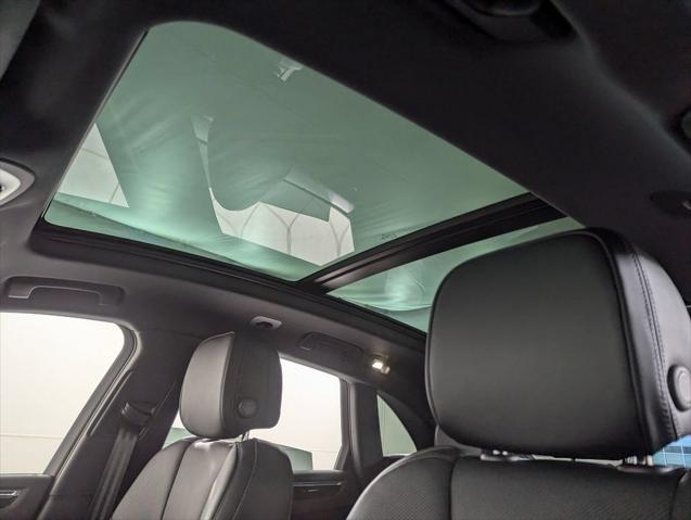 2026 Porsche Macan Unknown