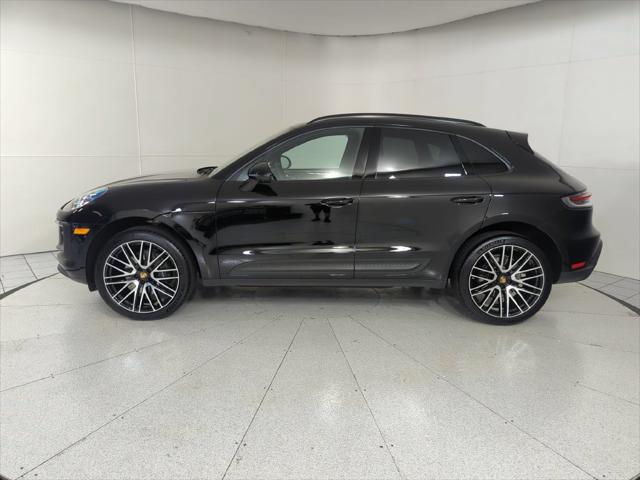2026 Porsche Macan Unknown
