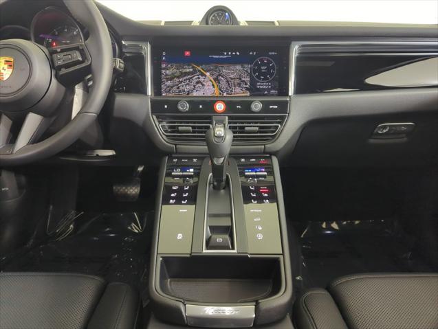 2026 Porsche Macan Unknown