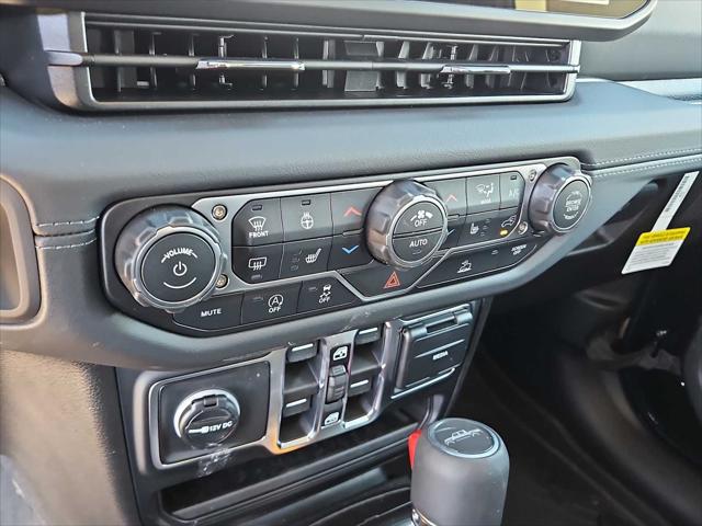 2026 Jeep Gladiator Sport
