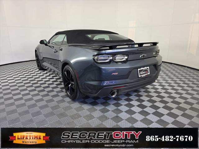 2023 Chevrolet Camaro RWD Convertible 2LT