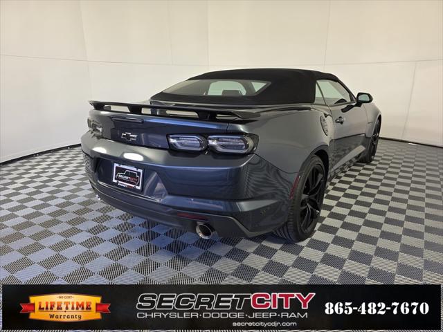 2023 Chevrolet Camaro RWD Convertible 2LT