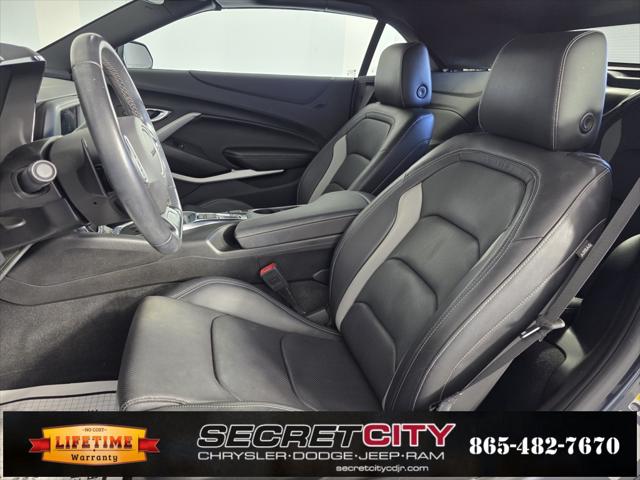 2023 Chevrolet Camaro RWD Convertible 2LT